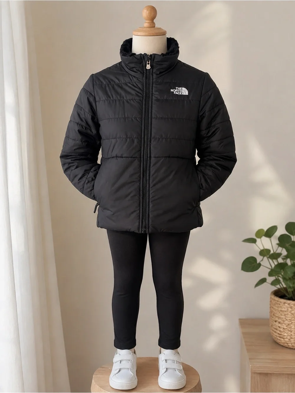 The North Face Girls Reversible Jacket Black